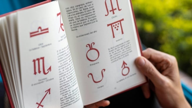 Ramalan Zodiak Sagitarius di Bulan November 2025: Hoki Tapi Perlu Hati-hati