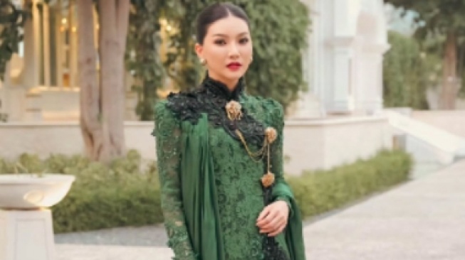 Dulu Dikenal Kalem, Sarwendah Kepergok Ngomel ke ART Saat Live