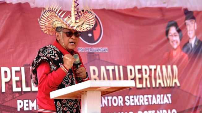 Hasto Kristiyanto: Lengkapi Markas di Rote Ndao, Wujudkan Visi Geopolitik Bung Karno dari Selatan