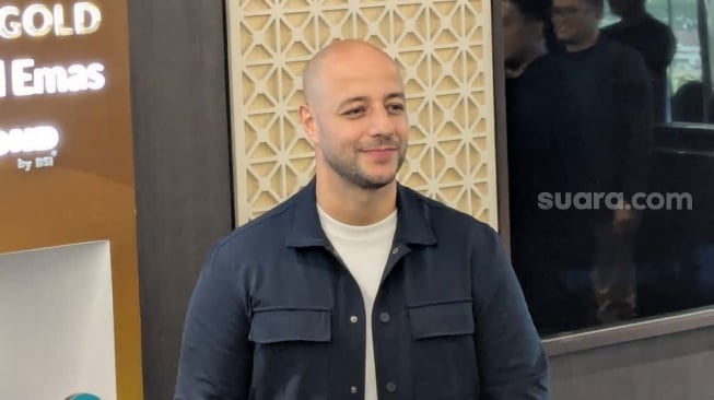 Suasana jumpa pers Maher Zain di The Tower, Gatot Subroto, Jakarta Selatan, Jumat, 7 November 2025. [Suara.com/Adiyoga Priyambodo]