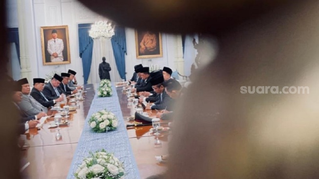 Tancap Gas Kumpulkan Komisi Percepatan Reformasi Polri, Ini Arahan Prabowo!