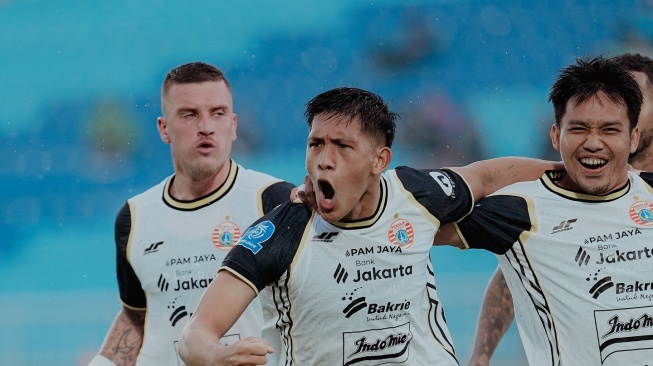 Hasil Super League: Dua Gol Sundulan Runtukahu Bawa Persija Menang Comeback atas Arema FC