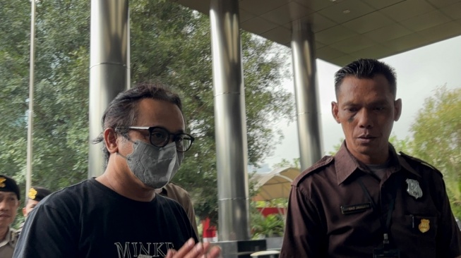 OTT Ponorogo: KPK Bawa Orang Kepercayaan Bupati Sugiri Sancoko ke Jakarta