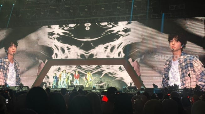 The Boyz sukses menggelar konser bertajuk 'THE BOYZ <THE BLAZE> WORLD TOUR in JAKARTA' di Indonesia Convention Exhibition (ICE), BSD City, Tangerang pada Sabtu, 8 November 2025. [Suara.com/Sumarni]