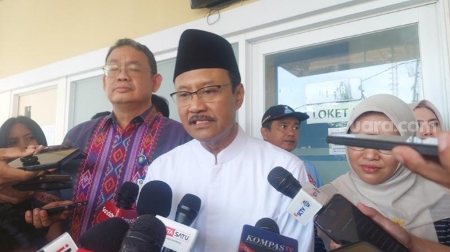 Gus Ipul Pastikan Korban Ledakan SMAN 72 Mulai Membaik, Sejumlah Siswa Sudah Bisa Pulang