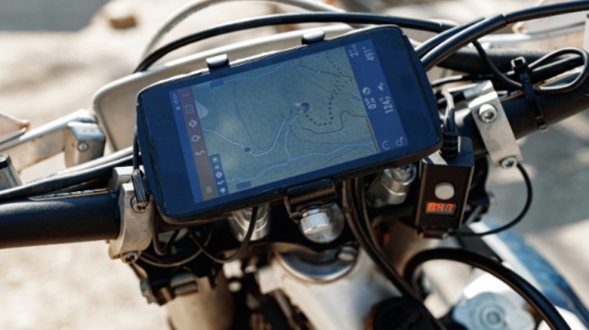 7 Motor yang Bisa Ngecas HP untuk Ojol, Fitur Power Charger Aman