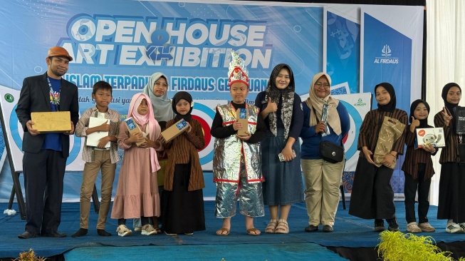 Transformasi Digital Sekolah Semarang: BRI Perkuat Ekosistem Pembayaran Non-Tunai Pendidikan