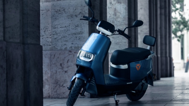 7 Rekomendasi Motor Listrik Mirip Motor Bebek yang Murah Perawatan