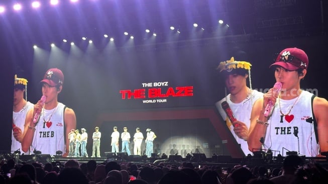 The Boyz sukses menggelar konser bertajuk 'THE BOYZ <THE BLAZE> WORLD TOUR in JAKARTA' di Indonesia Convention Exhibition (ICE), BSD City, Tangerang pada Sabtu, 8 November 2025. [Suara.com/Sumarni]
