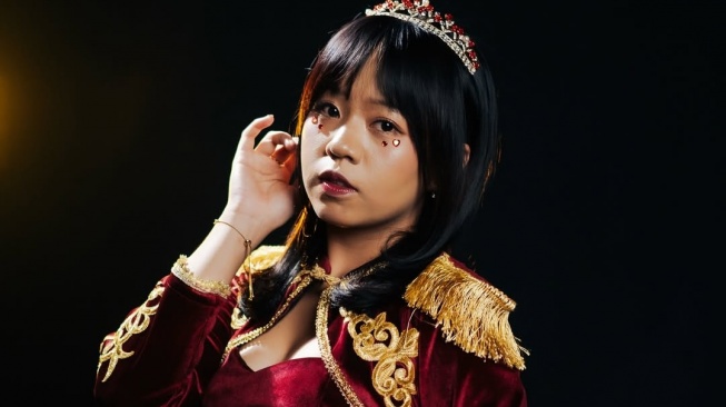 Aksi Heroik Idol Vanesa Minerva Land Bekuk Maling di Kosannya Sendiri