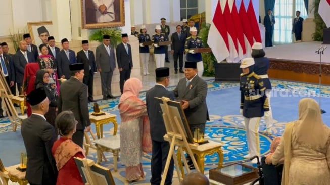 Termasuk Soeharto, Prabowo Anugerahkan Pahlawan Nasional ke 10 Tokoh, Ini Daftarnya