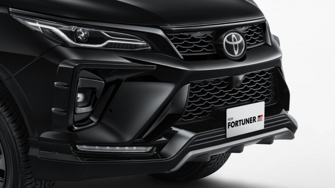 Lampu Mobil Kekinian Mulai Terlalu Silau, Komplain Masif Bermunculan