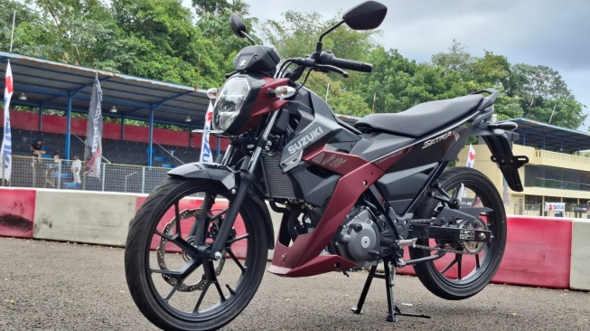 Suzuki Satria Anyar Ditargetkan Terjual Ribuan Unit di Tengah Dominasi Motor Skutik