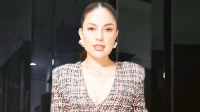 Live dari Dalam Penjara, Nikita Mirzani Kembali Edukasi soal Skincare