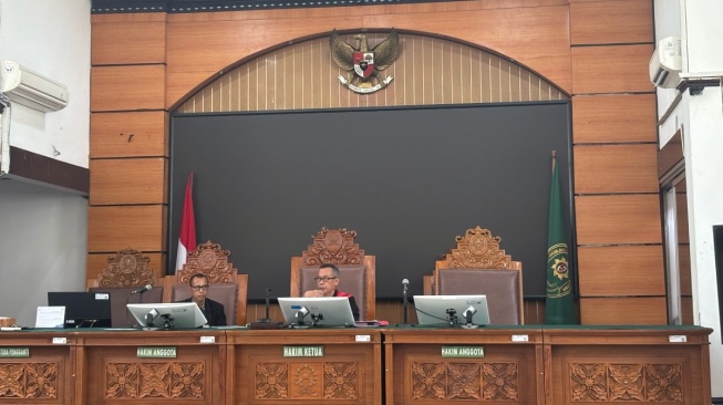 PN Jaksel Tolak Praperadilan PT Sanitarindo, KPK Lanjutkan Proses Sidang Korupsi JTTS