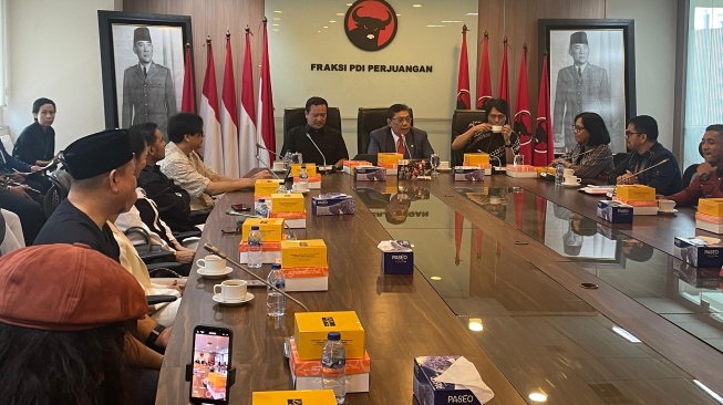 Dimotori Armand Maulana dan Ariel Noah, VISI Audiensi dengan Fraksi PDIP Soal Royalti Musik