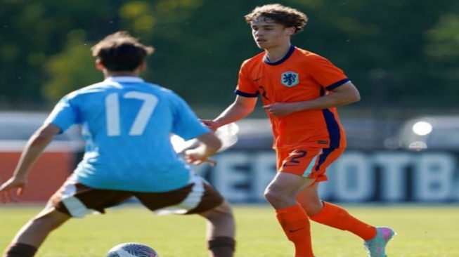 Jayden Holtman Calon Bintang PEC Zwolle: Nenek Lahir di Surabaya, Keluarga Besarnya di Ambon