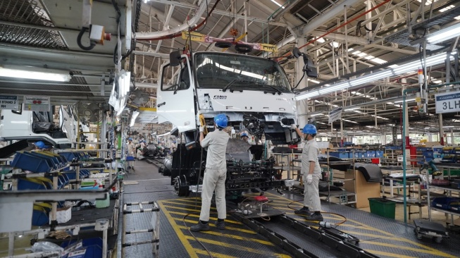 Pabrik Mitsubishi Fuso Siap Produksi Truk Listrik di Indonesia