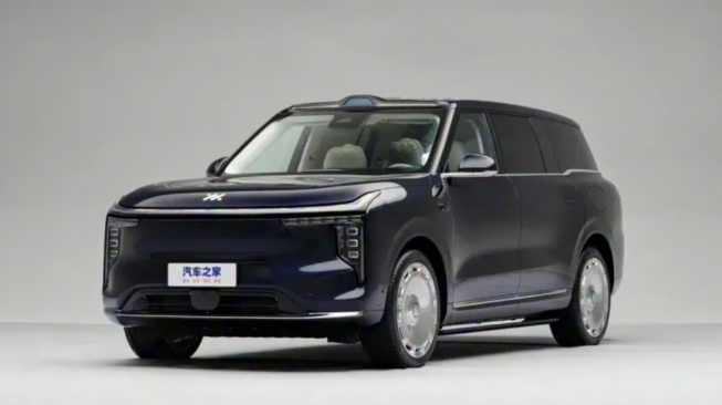 SUV China Bikin Geger, Spek Gahar dan Ada Shower Biar Segar