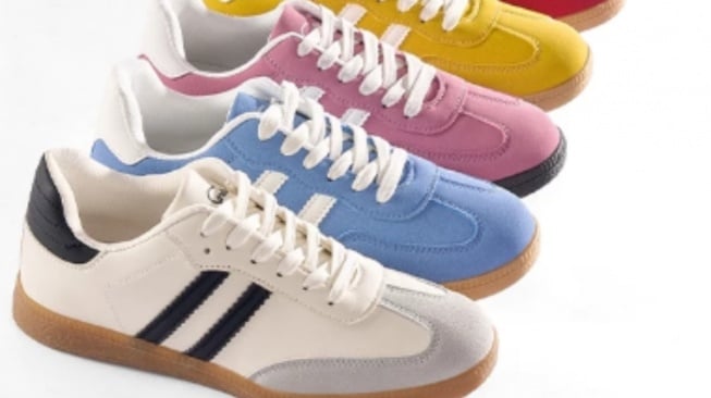 Corolla Samba. [Shopee]