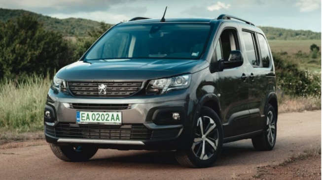 7 Rekomendasi Mobil Keluarga 3 Baris Rp70 Jutaan: Irit, Kabin Lega, dan Hemat Perawatan