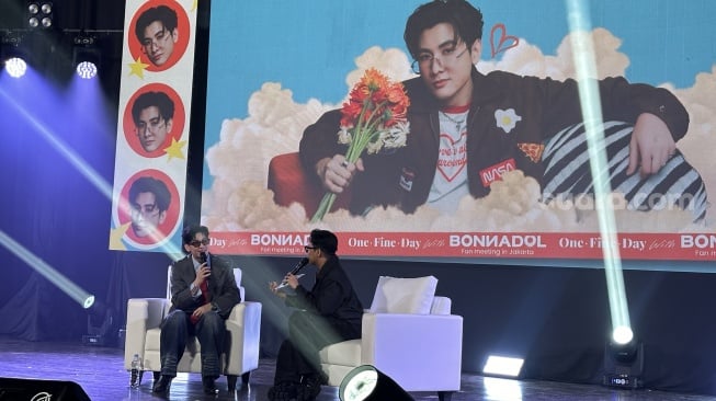 Artis Thailand, Bonnadol sukses menggelar fan meeting perdananya di Balai Kartini, Jakarta pada Sabtu, 15 November 2025 [Suara.com/Sumarni]