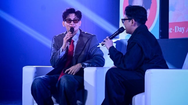 Artis Thailand, Bonnadol sukses menggelar fan meeting perdananya di Balai Kartini, Jakarta pada Sabtu, 15 November 2025 [cr: Melomood]