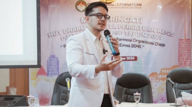 Komentar Nyinyir Soal Rahim Copot Viral, Dokter Irwin Lamtota Minta Maaf ke Dokter Gia Pratama