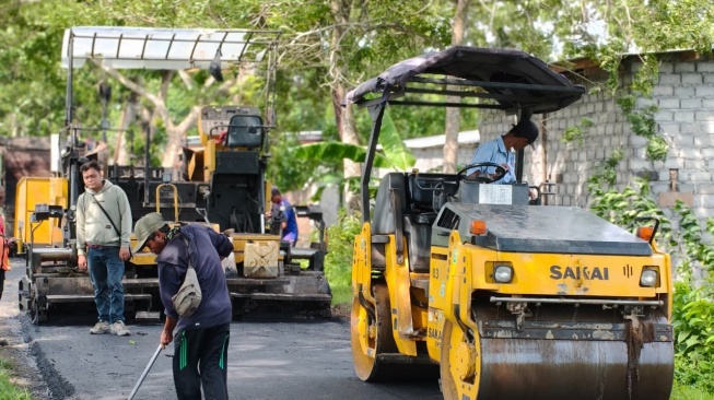 Pemkab Jember Kebut Perbaikan Jalan di Ratusan Titik, Target Rampung Akhir 2025