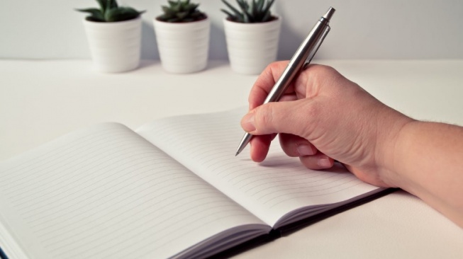 Mengapa Mayoritas Manusia Lebih Nyaman Menggunakan Tangan Kanan?