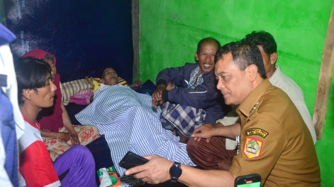 Gubernur Ahmad Luthfi Tinjau Longsor Situkung Banjarnegara, Pastikan Hunian Sementara Siap