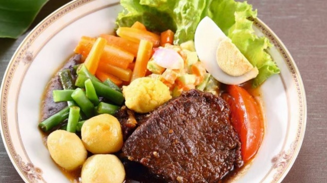 7 Rekomendasi Warung Selat Solo Legendaris, Rasa Otentik Sejak Tahun 70-an