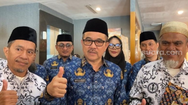 Status Dipulihkan! Guru Rasnal dan Abdul Muis Kembali Aktif Jadi ASN