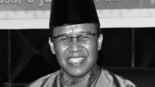 Tokoh Terbaik Riau Dr Chaidir Meninggal Dunia, Ini Profilnya
