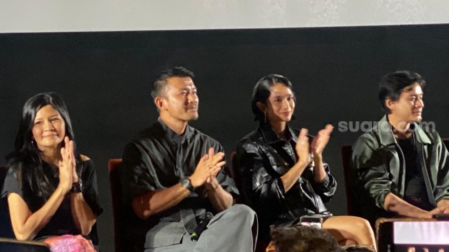 Proses Profesional di Balik Adegan Panas Rio Dewanto dan Faradina Mufti