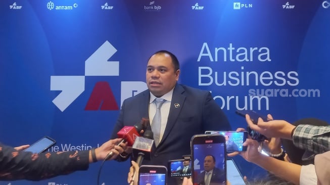 Danantara 'Wajibkan' Menkeu Purbaya Ikut Rapat Masalah Utang Whoosh