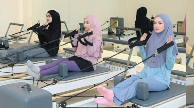 7 Rekomendasi Outfit Pilates Hijab yang Nyaman dan Stylish, Harga Terjangkau