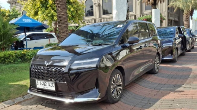 Wuling Akui Tak Mudah Pasarkan Kendaraan Elektrifikasi di Indonesia