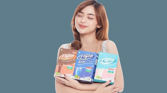 Review Lengkap Susu Flyon: Manfaat, Komposisi, Cara Konsumsi dan Harga Terbaru