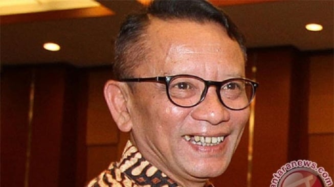 Dugaan Korupsi Tax Amnesty, Eks Dirjen Pajak Ken Dwijugiasteadi Dicekal, Tak Bisa ke Luar Negeri