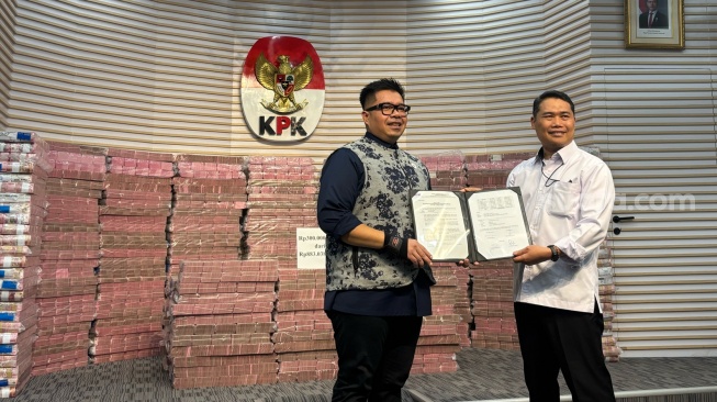 KPK Jelaskan Alasan Pamer Duit Rp300 Miliar yang Diserahkan ke PT Taspen