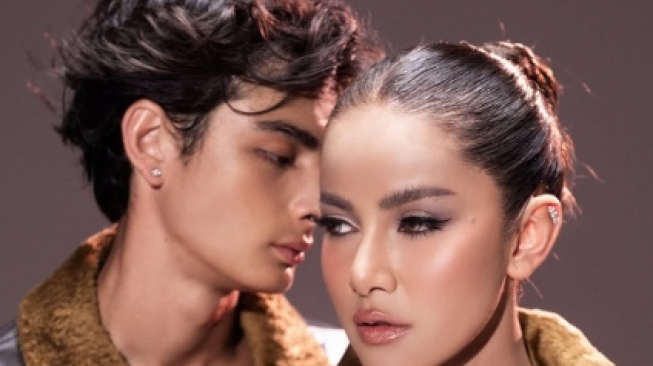 6 Potret Ganteng Tristan Molina yang Digosipkan Dekat dengan Olla Ramlan