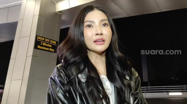 Sarwendah Bantah Halangi Ruben Onsu, Beberkan Cara Mudah Bertemu Anak: Ayah Tinggal WhatsApp Aku