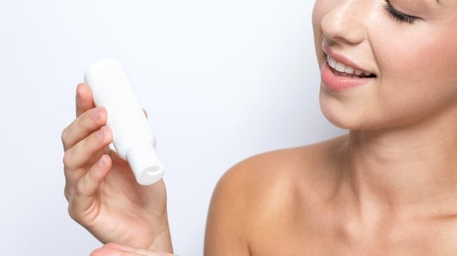 5 Body Lotion Mengandung Retinol untuk Usia 40 Tahun, Bikin Kulit Tetap Kencang dan Glowing