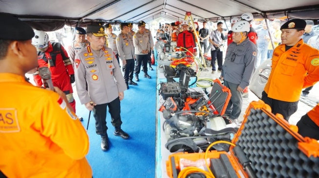 Kapolri Jenderal Listyo Sigit Prabowo turun langsung untuk memastikan kesiapan maksimal aparat di Daerah Istimewa Yogyakarta (DIY) menghadapi ancaman bencana alam pada Jumat (21/11/2025). [Istimewa]