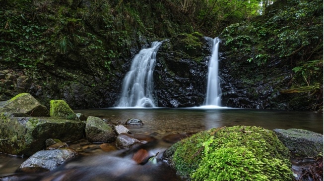 4 Jam dari Jakarta, Pesona Air Terjun Citambur Setinggi 100 Meter yang Bikin Terpana