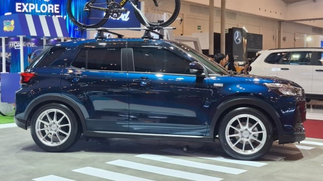 Daihatsu Rocky Hybrid di Pameran GJAW 2025. (SUARA.com/Manuel Jeghesta)