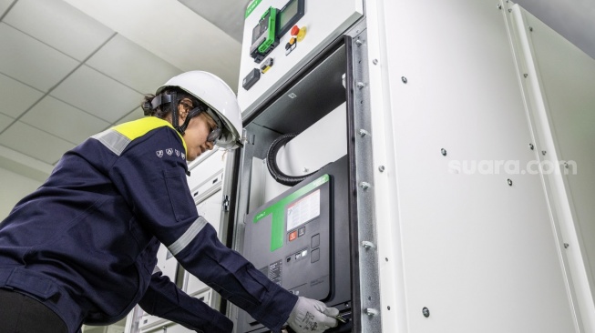 Tips Efisiensi Bisnis dengan Switchgear Digital, Tekan OPEX Hingga 30 Persen