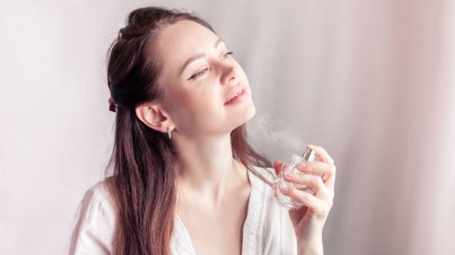 4 Rekomendasi Parfum Aroma Timun dan Melon yang Segar, Tahan Lama di Badan