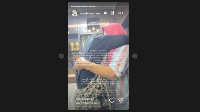 Unggahan Wardatina Mawa (Instagram/@wardatinamawa)
